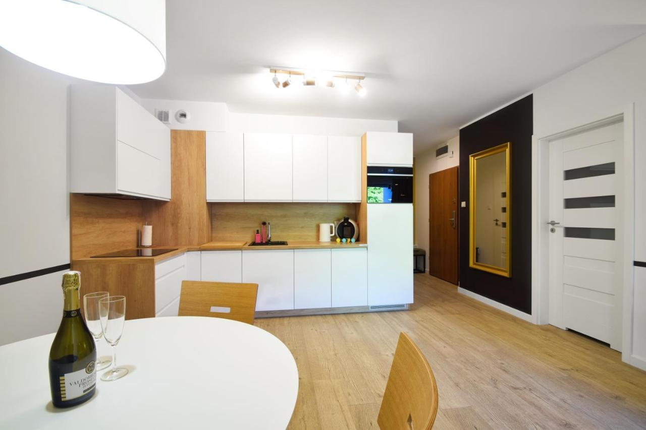Apartamenty Portowe By Nadmorskie Tarasy C311 Kołobrzeg Eksteriør bilde